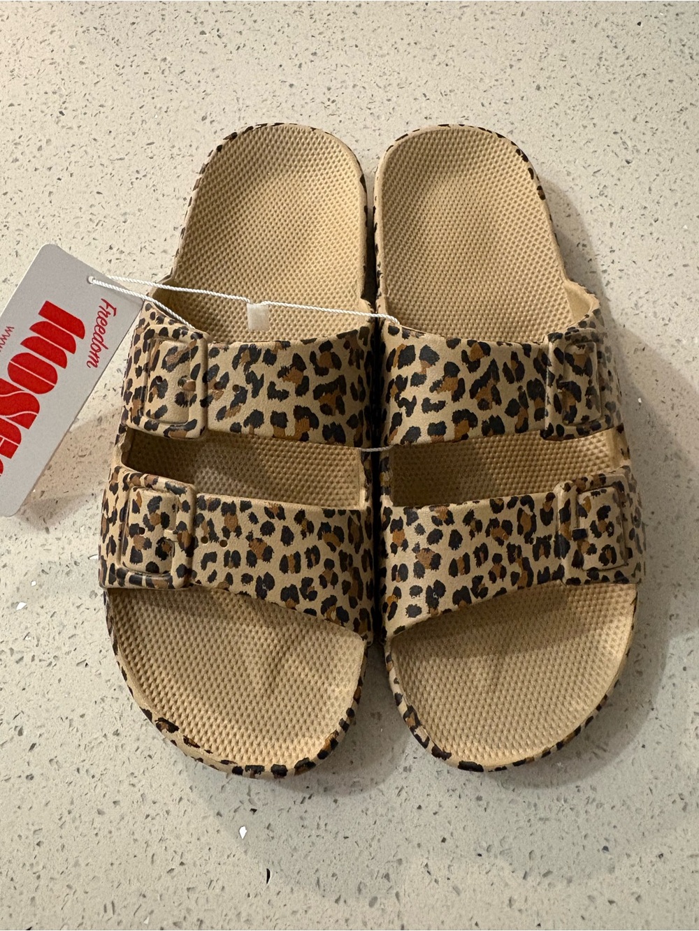 Freedom Moses - The Original Moses Slide WILDCAT-SANDS *size 40/41